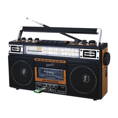 4 Band Radio & Cassette Player 4 Band Radio & Cassette Player